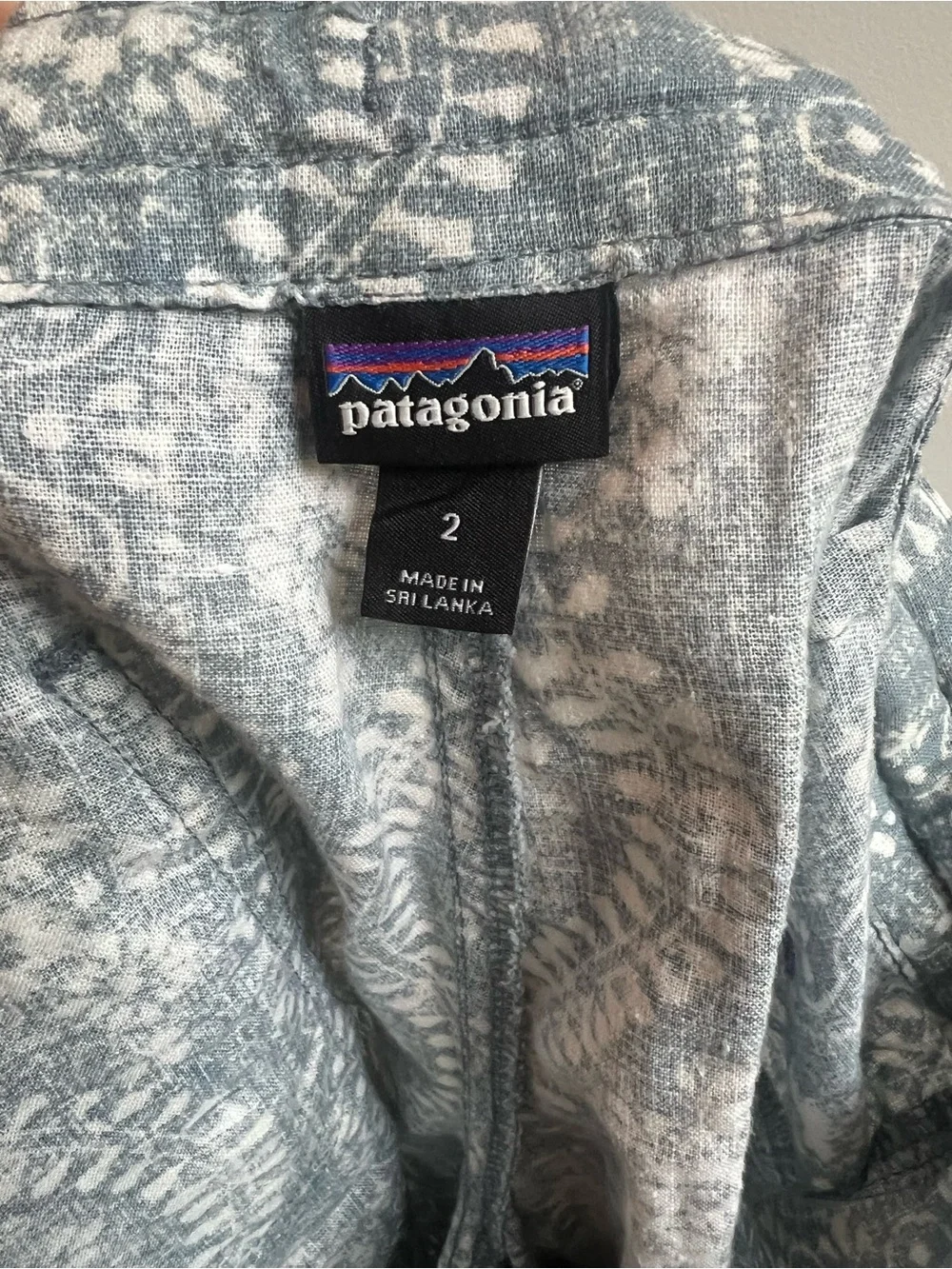 Patagonia Casual Hemp and Organic Cotton Blue Printed Women’s Shorts - Picture 4 of 7
